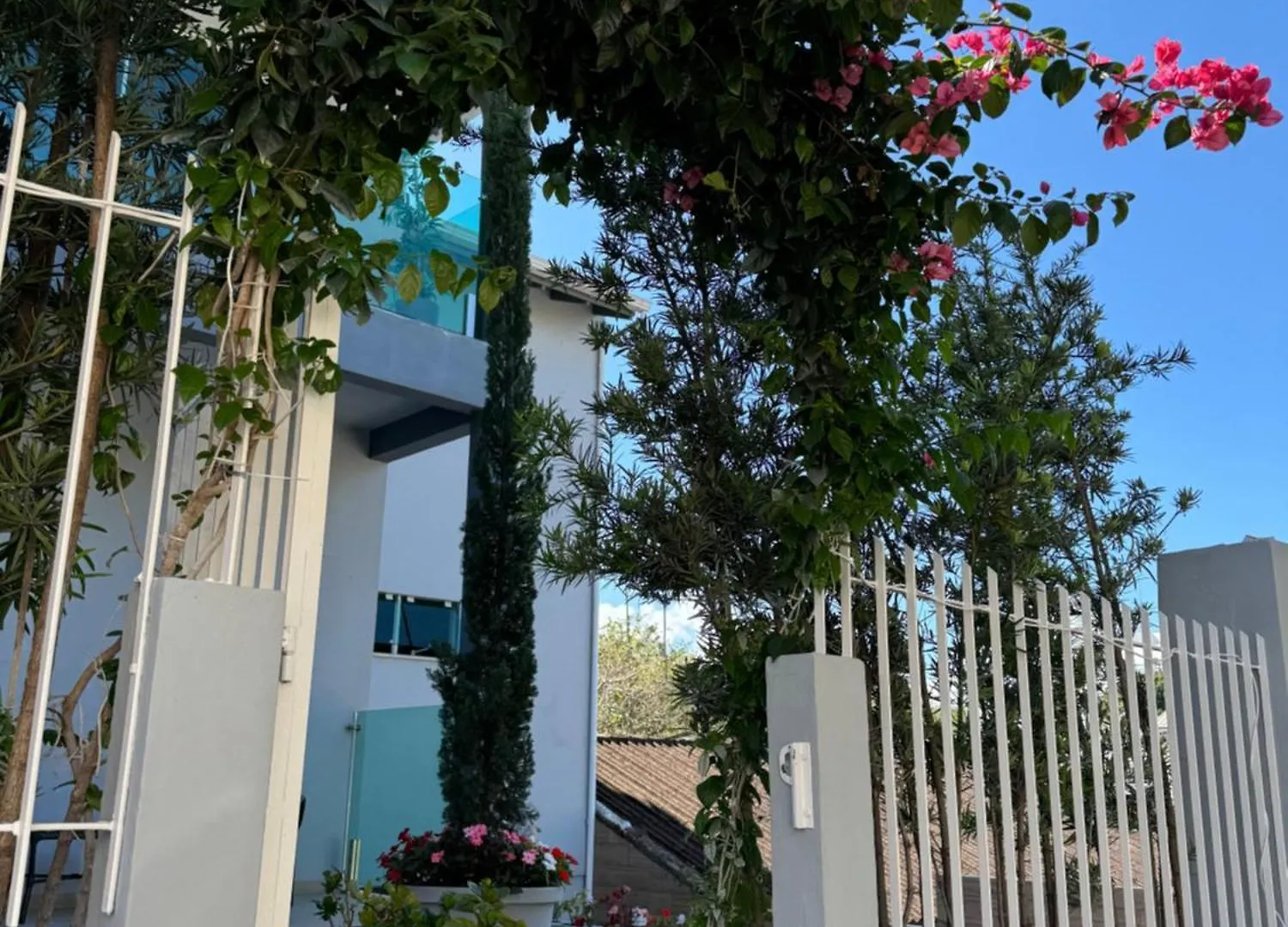 Suite Completa Com Tv, Ar Quente Frio E Sacada Em Casa Com Jardim Florianópolis 0*,  Brazylia