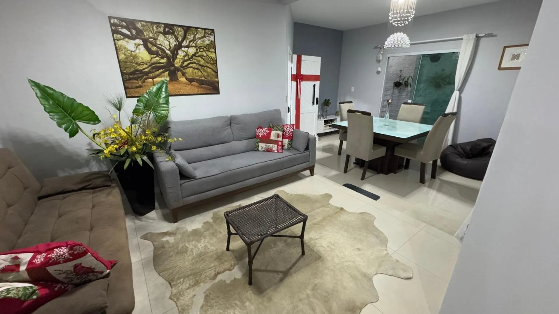 Kwatera prywatna Suite Completa Com Tv, Ar Quente Frio E Sacada Em Casa Com Jardim Florianópolis